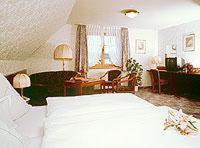 Hotel Restaurant Landhaus Koehle Neukirch  Bilik gambar